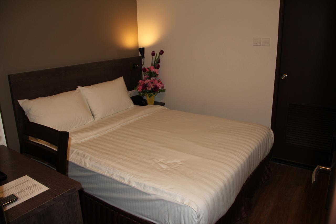 Kl Hotel ลาบวน ภายนอก รูปภาพ