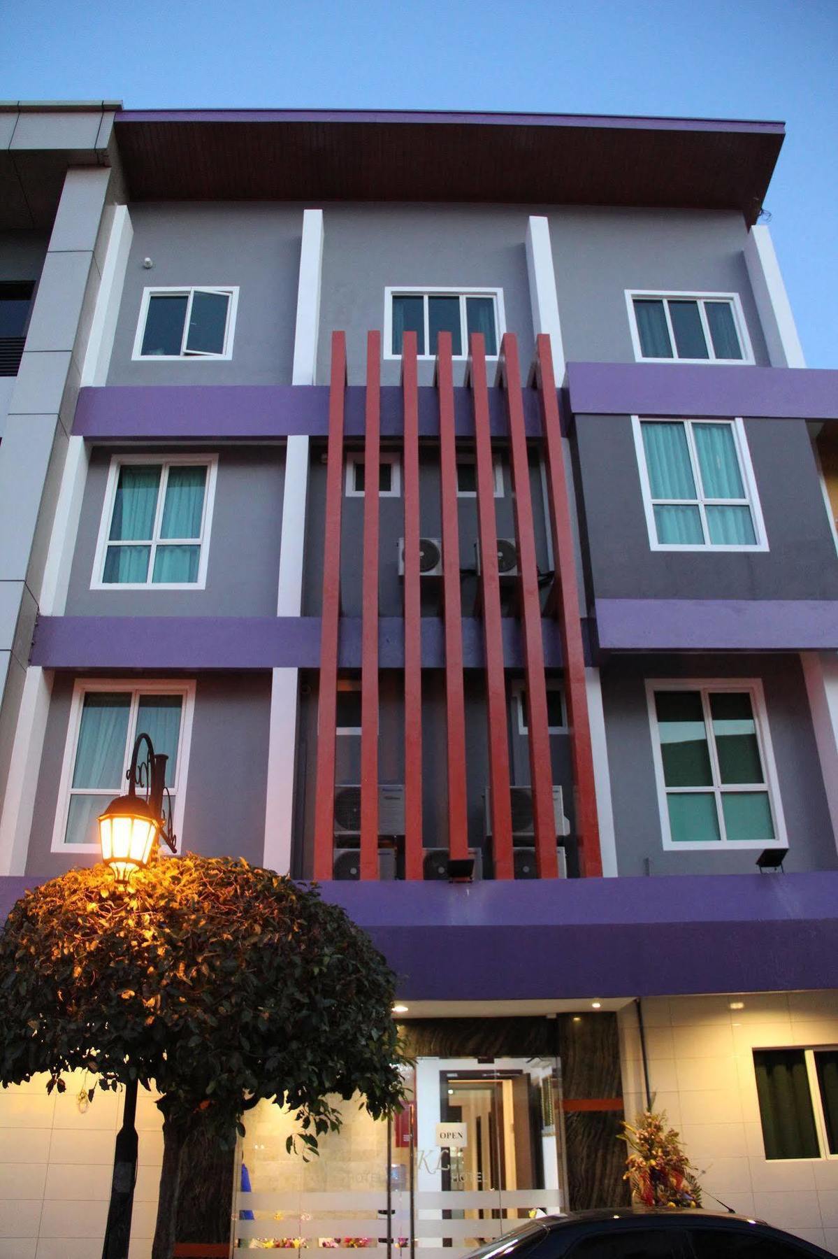 Kl Hotel ลาบวน ภายนอก รูปภาพ